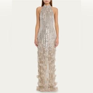 PAMELLA ROLAND
Crystal-embellished tulle halter gown